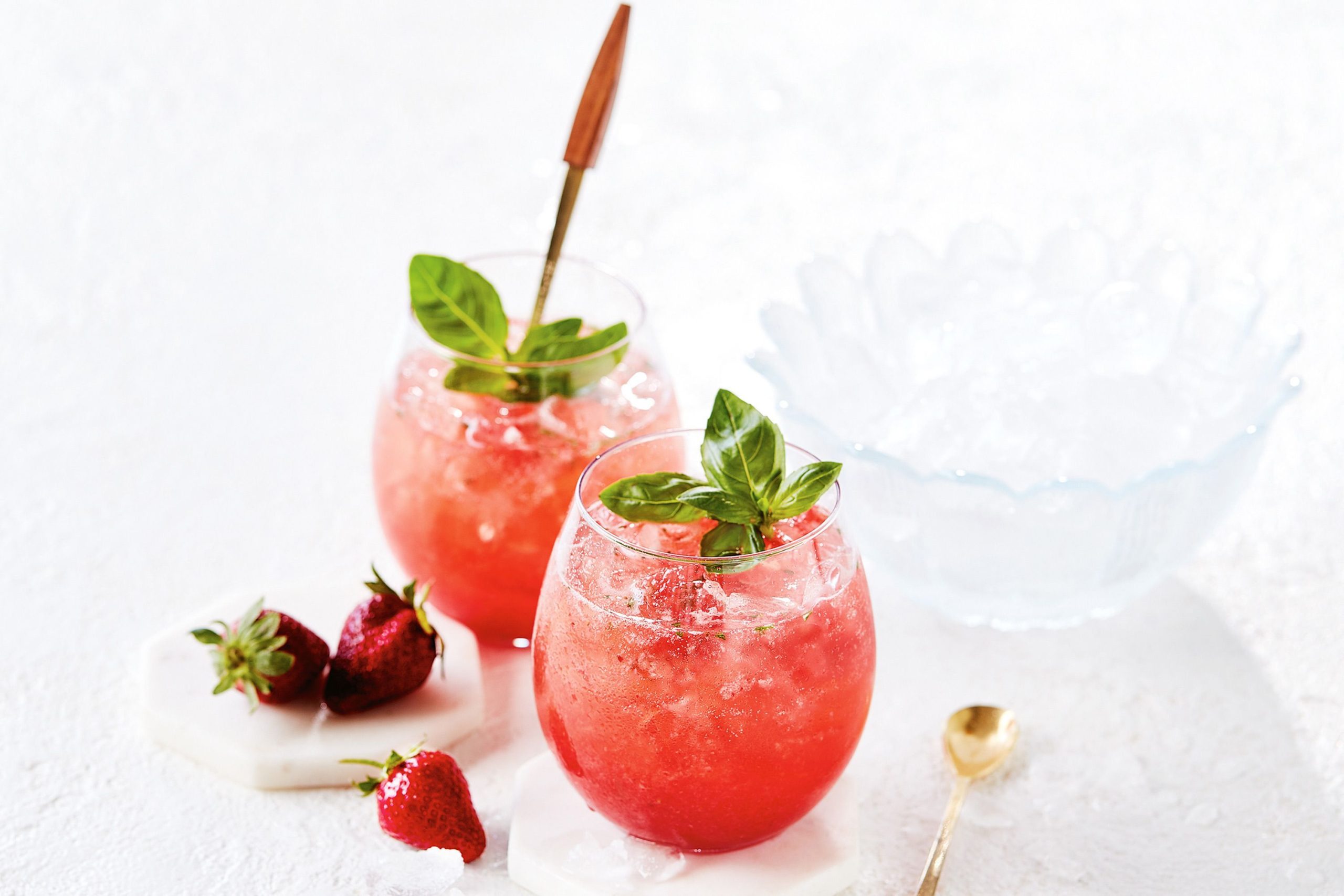 Berry basil melon juice